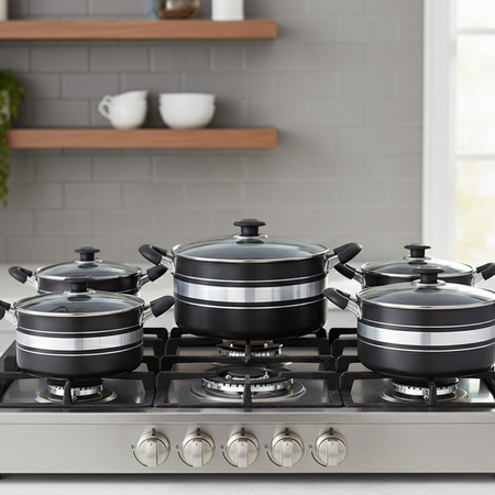 5 Pcs Aluminium Non Stick Cookware Set–Black Casserole Pots with Lids (20-28 cm)