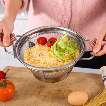 Premium Stainless Steel Colander with Loop Handles–Professional Kitchen Strainer