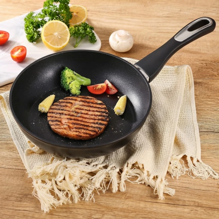 Royal Cuisine Non Stick Frying Pan – Forged Aluminium, 20cm, 24cm & 28cm